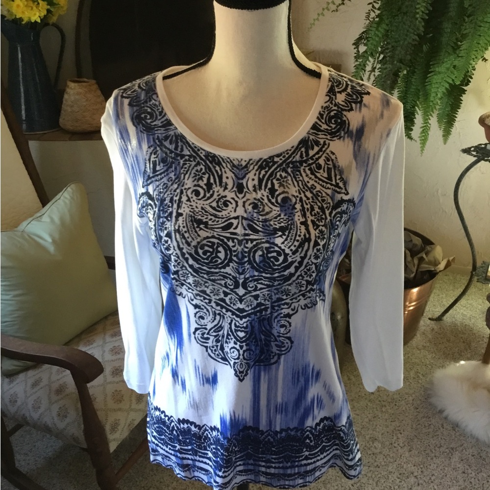 NWOT Chico’s Zenergy Top